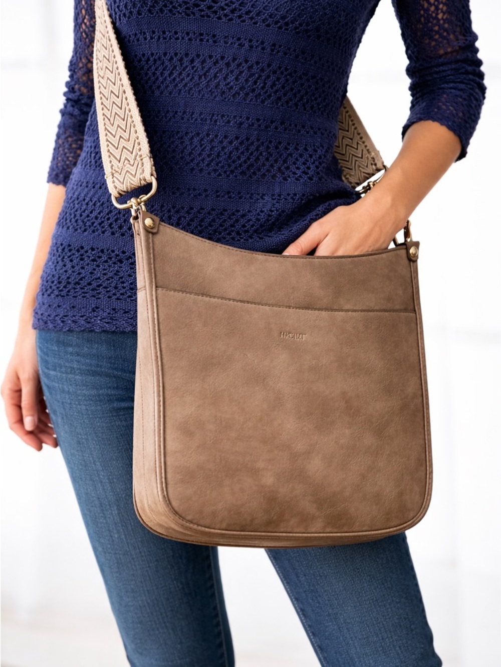 ✨ NWT HKCLUF Crossbody Shoulder Bag – Neutral Taupe ✨